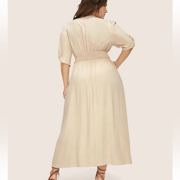 BloomChic Plus Size 5XL Plunging Neck Button Detail Pocket Maxi Dress us28 - Picture 2 of 5